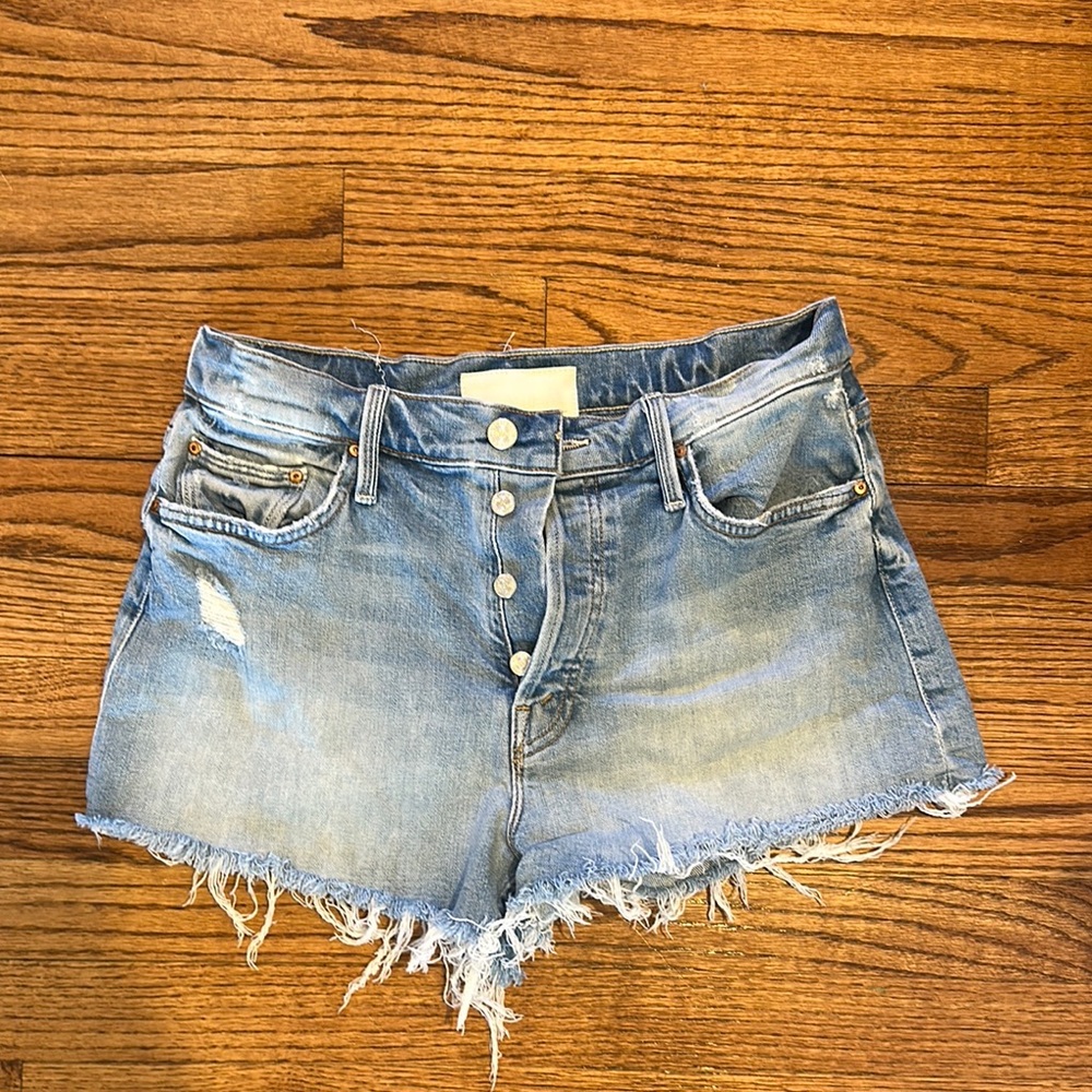 MOTHER Blue Jean Shorts High-Waisted Frayed Hem